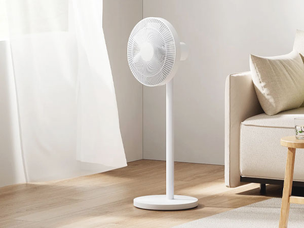 Quel est le meilleur, un ventilateur de plafond ou un ventilateur de sol ?